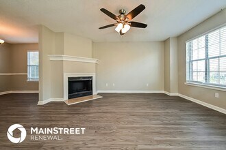 220 Eagle Way in Stockbridge, GA - Foto de edificio - Building Photo