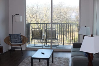 4415 Lincoln Way in Ames, IA - Building Photo - Building Photo