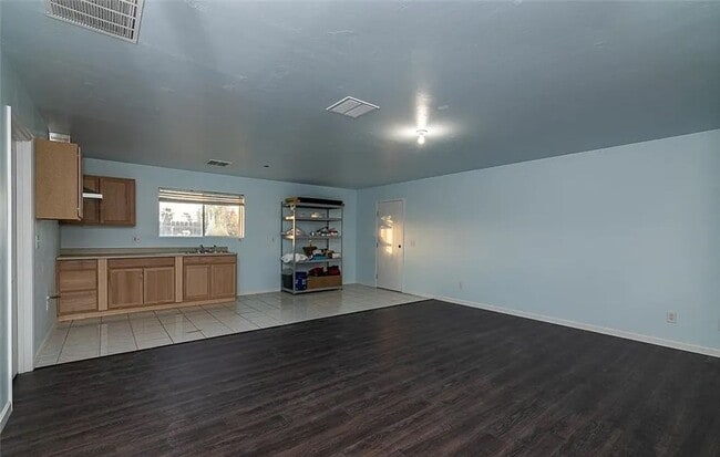 16825 Palm Ave in Bakersfield, CA - Building Photo - Building Photo