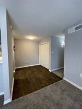 16414 Stuebner Airline Rd in Spring, TX - Foto de edificio - Building Photo