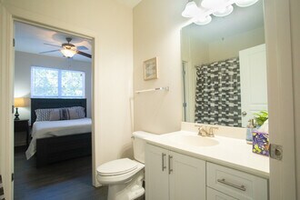 2212 Brisbane Woods Way in Cary, NC - Building Photo - Building Photo