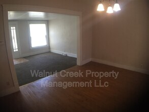 2105 E 31st St in Lorain, OH - Building Photo - Building Photo