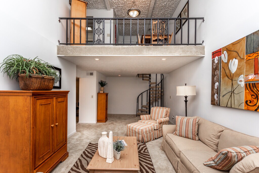 The Villas of East Cobb Apartments in Marietta, GA