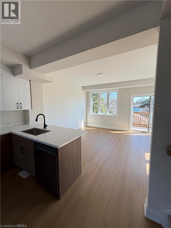 167 Fifth Ave in Brantford, ON - Building Photo - Building Photo