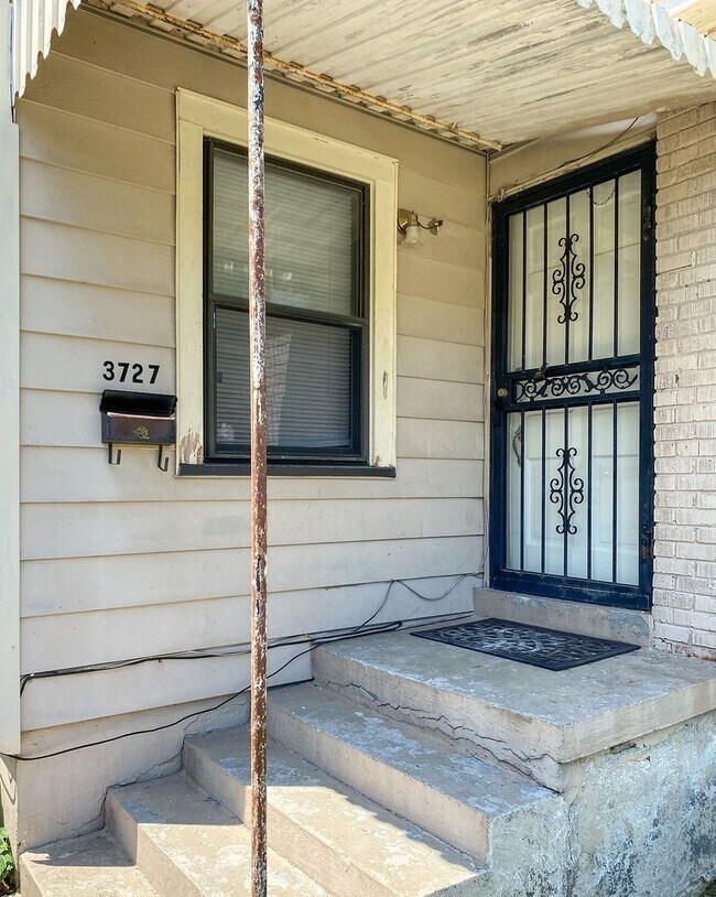 3727 Faxon Ave in Memphis, TN - Building Photo - Building Photo