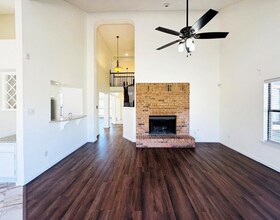 306 Applewood Dr in Pflugerville, TX - Building Photo - Building Photo