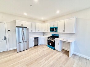 220 Winthrop St in Winthrop, MA - Building Photo - Building Photo