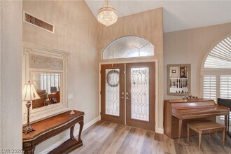 2404 Legacy Island Cir in Henderson, NV - Building Photo - Building Photo