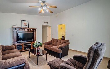 3640 E Glenn St in Tucson, AZ - Building Photo - Building Photo