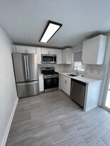 36 Hill Rd in Belmont, MA - Building Photo