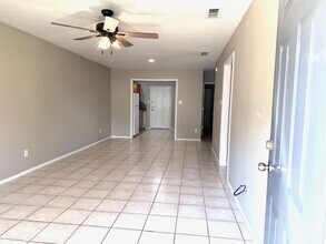 1030 San Saba St in Jacksonville, TX - Building Photo - Building Photo