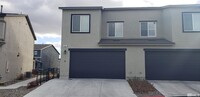 467 Autumn Breeze Cir in Reno, NV - Foto de edificio - Building Photo