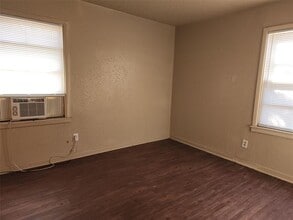 701 E N 12th St in Abilene, TX - Building Photo - Building Photo