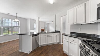 317 Shasta Ln in Mcdonough, GA - Building Photo - Building Photo