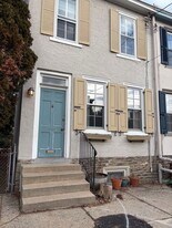 6019 McCallum St in Philadelphia, PA - Building Photo