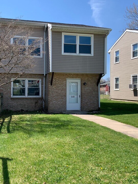 110 Buchanan St in Chambersburg, PA - Building Photo