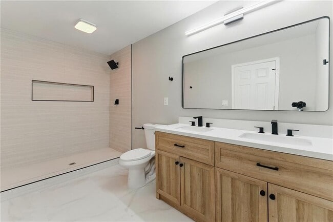 10 Cochran Rd SE in Marietta, GA - Building Photo - Building Photo