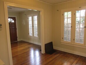 502 N Vista St, Unit 502 in Los Angeles, CA - Building Photo - Building Photo