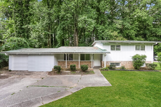 property at 2410 Ridgeway Dr