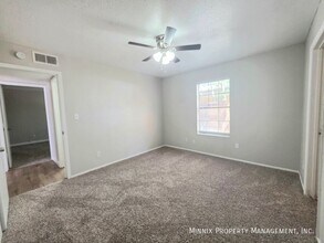 3007 W Louisiana Ave, Unit 13 in Midland, TX - Building Photo - Building Photo
