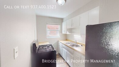 619 Gainsborough Rd, Unit 3 in Dayton, OH - Building Photo - Building Photo