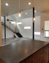 607 Peacock Ln in Austin, TX - Building Photo - Building Photo