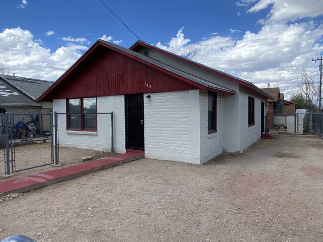 143 E District St in Tucson, AZ - Building Photo - Building Photo