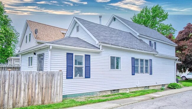 Unknown Property at 93 Hill St in Tonawanda, NY - Listing Removed Unknown Property at 93 Hill St in Tonawanda, NY - Listing Removed