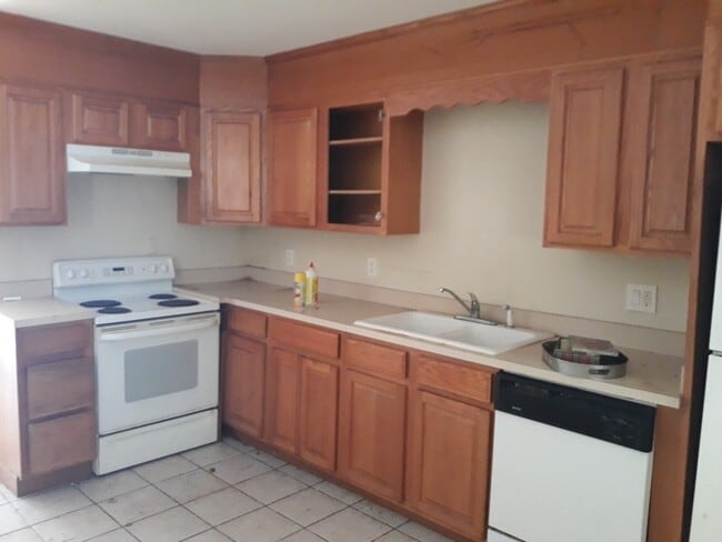 206 N Chester St in Leesburg, FL - Building Photo - Building Photo