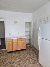 4 Central Square, Unit 8 1/2 in Chelmsford, MA - Building Photo - Building Photo