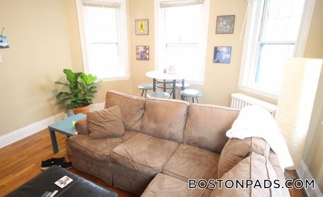 319 Allston St in Boston, MA - Building Photo - Building Photo