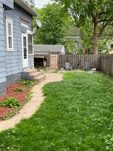 1915 Johnson St NE, Unit Apt 2 in Minneapolis, MN - Building Photo - Building Photo