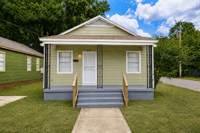 property at 1620 Pennsylvania St