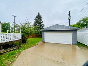 1121 S Dakota Ave in Sioux Falls, SD - Building Photo - Building Photo