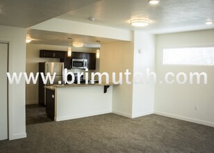 3225 S 900 E in Millcreek, UT - Building Photo - Building Photo