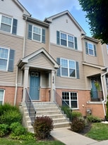 1214 Harding Ave in Des Plaines, IL - Building Photo
