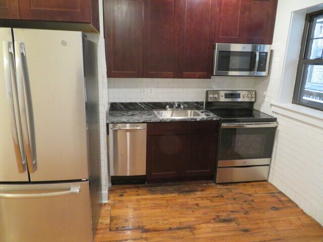 845 W Agatite Ave in Chicago, IL - Building Photo - Building Photo
