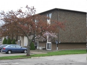 Alpine Village Apartments in Erie, PA - Building Photo - Building Photo
