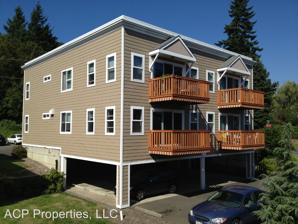 3426 Abbott St in Bellingham, WA - Building Photo