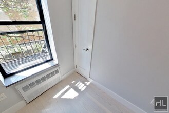 Stanton Street in New York, NY - Building Photo - Building Photo