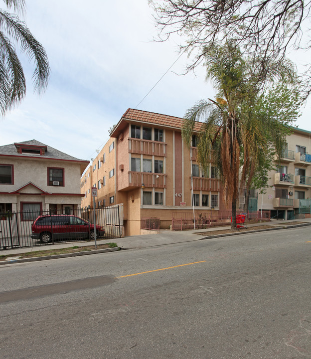 Royal Garden Bonnie Brae in Los Angeles, CA - Building Photo