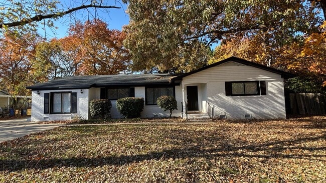 property at 381 Summerhill Rd