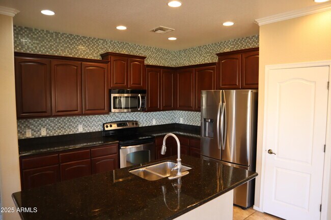 5499 Canteria Court in Sierra Vista, AZ - Building Photo - Building Photo