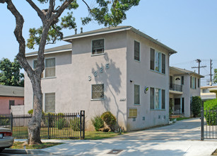 3323 S Durango Ave in Los Angeles, CA - Building Photo - Building Photo