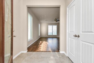 8139 Heartbrook Field Ln in Cypress, TX - Foto de edificio - Building Photo