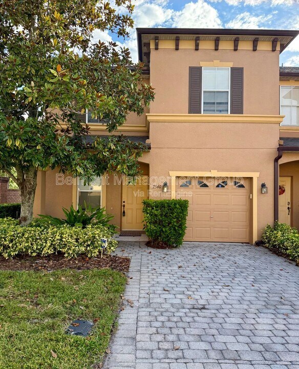 2540 Retreat View Cir in Sanford, FL - Building Photo