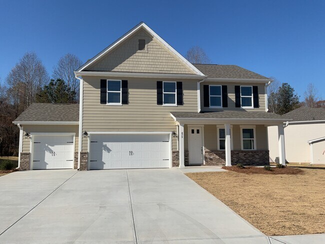 property at 472 Pointe Dr