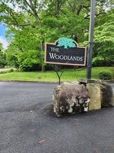 6 Woodlands Dr in Black Mountain, NC - Building Photo - Building Photo