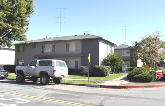 544 Dudley Ave in San Jose, CA - Building Photo - Building Photo