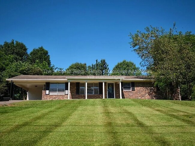 property at 1005 Francis Rd